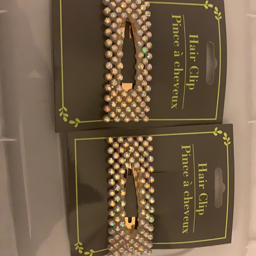 Hair Clips - Picture 4 of 4